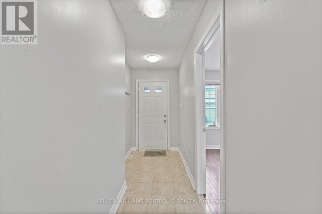 Building Photo - 249 Morrish Rd