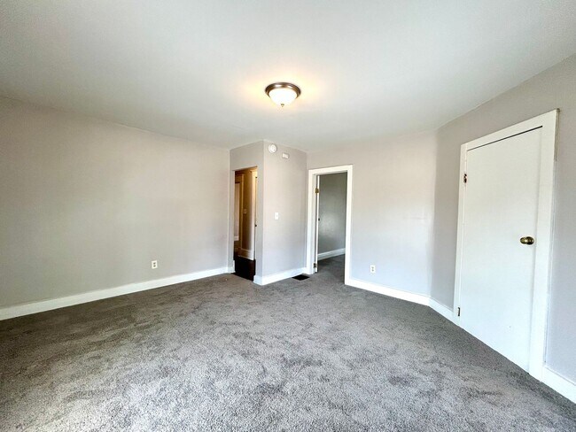 Foto del edificio - 743 Neland Ave SE