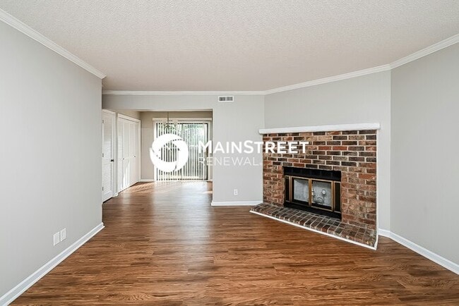 Foto del edificio - 3 Bedroom Pet-Friendly Home in Nashville, TN with Main Street Renewal