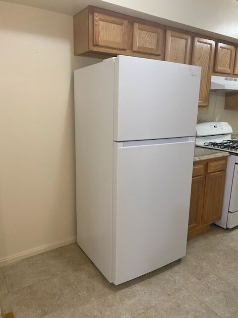 Building Photo - 1404 Young St SE