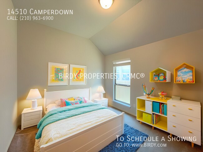 Foto del edificio - "Spacious 4-Bedroom Haven with 3 Full Bath...