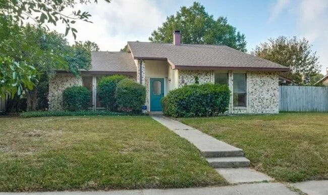 Foto del edificio - 803 Meadowlark Dr