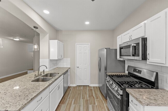 Foto del edificio - 6022 Yorktown Meadow Ln