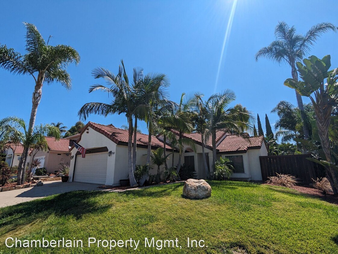 Foto del edificio - 3 br, 2 bath House - 797 Crestview Ct