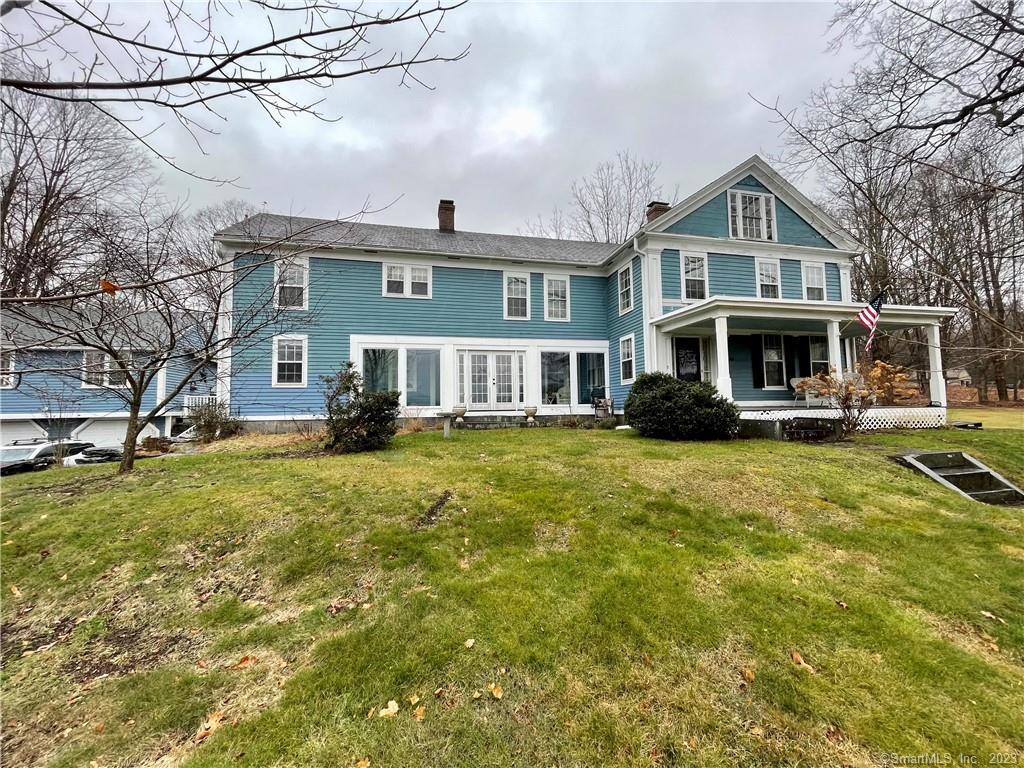 42 Thompson Rd, Thompson, CT 06277 Room for Rent in Thompson, CT