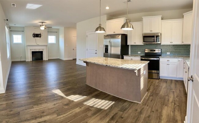 Foto del edificio - 7756 Rufus Johnson Rd