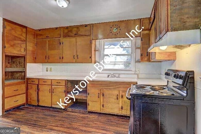 Foto del edificio - 1752 Upper River Rd