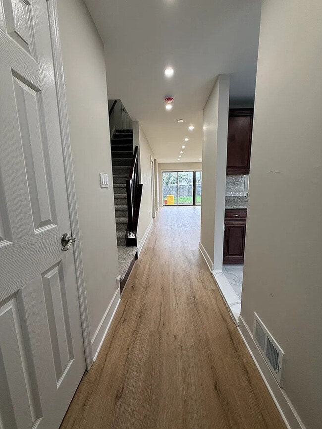 Foto del edificio - 11 Van Buren Pl