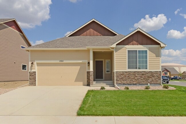 Building Photo - 3 Bedroom 2 Bath Ranch-Style Home