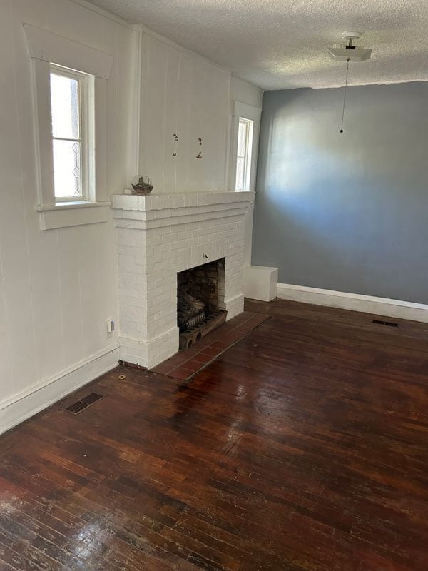 Foto del edificio - 1009 E Leicester Ave