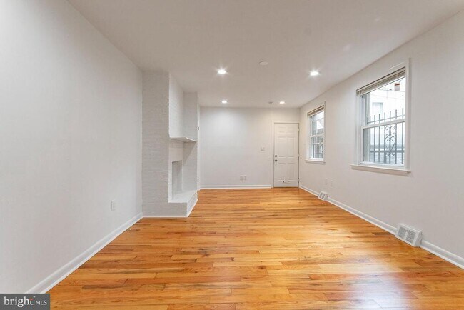 Foto del edificio - 1516 Addison St