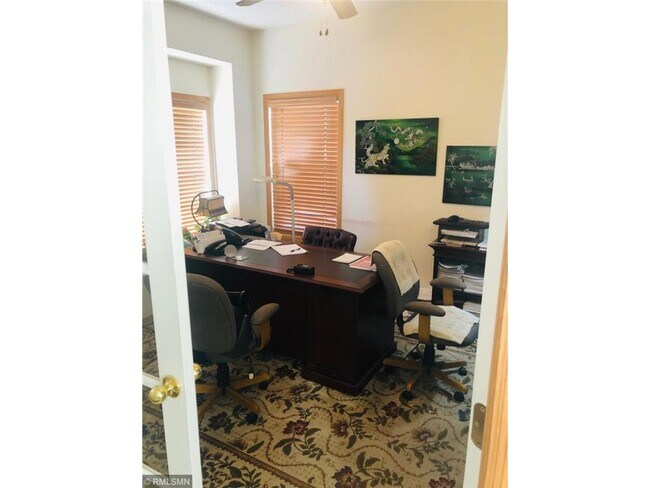 Foto del edificio - 15222 Florist Cir