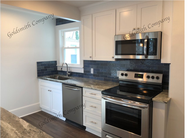 Foto del edificio - "2-Bed Duplex near Greenville's Downtown –...