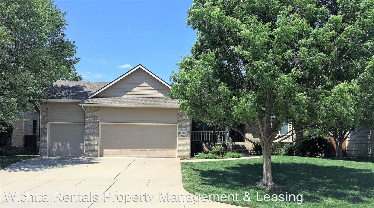 Primary Photo - 5 br, 3 bath House - 4767 N Wyndham Rd