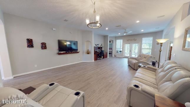 Foto del edificio - 4 br, 3 bath House - 1371 R Samantha Cir E