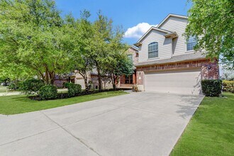Building Photo - 187 Black Swan Pl