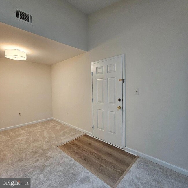 Building Photo - 7705 Lexton Pl