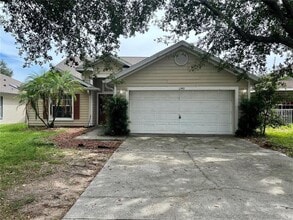 Building Photo - 1140 Cedarwood Way