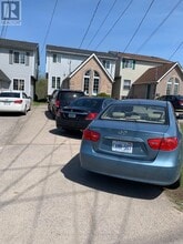 Building Photo - 310 Oakdale Ave