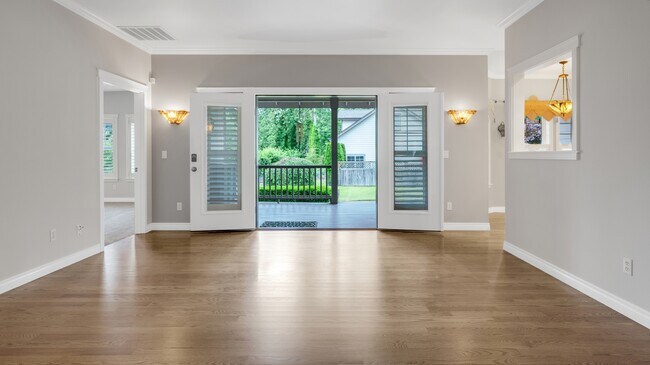 Foto del edificio - 5736 17th Ln NE