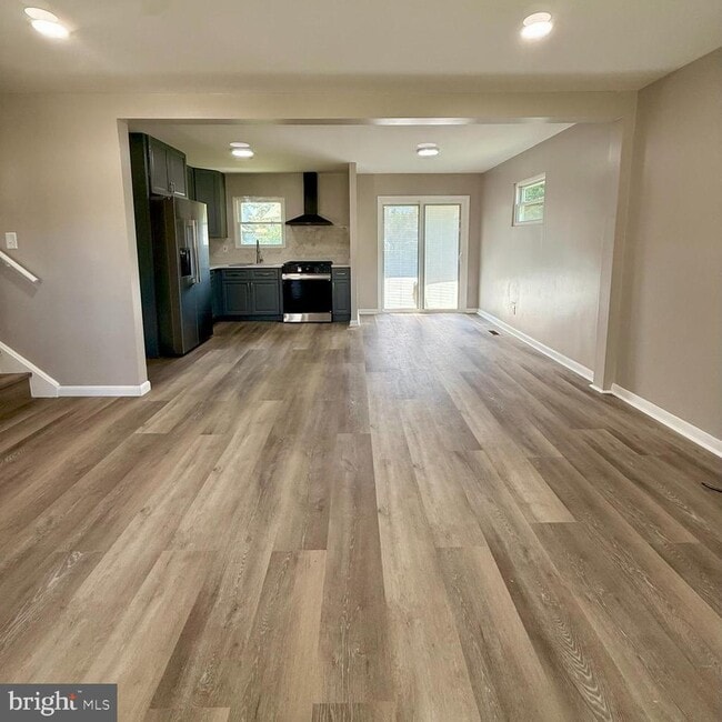 Building Photo - 1109 San Jose Dr