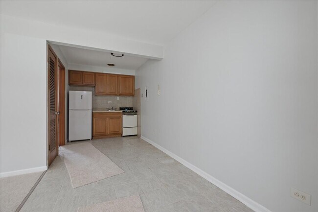 Foto del edificio - 6250 W 64th Pl
