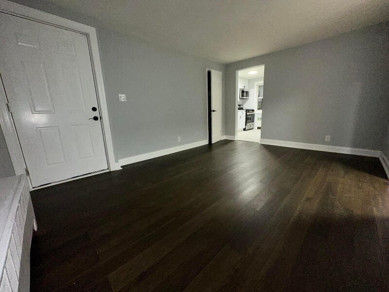 43A Carolyn Terrace, Roselle, NJ 07203 Condo for Rent in Roselle, NJ