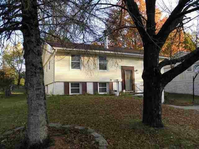 Building Photo - 2332 Lakeside Dr