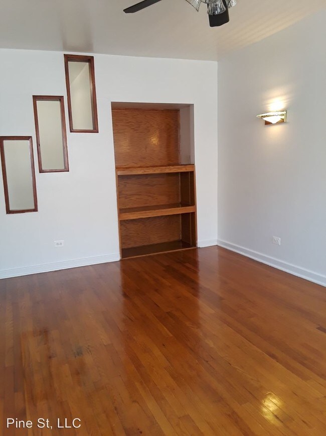 Foto del edificio - 314-314 N Pine Ave