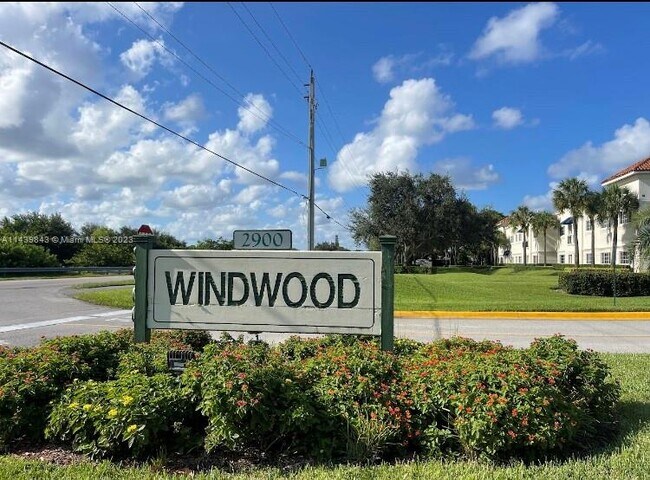 Building Photo - 3139 Millwood Terrace