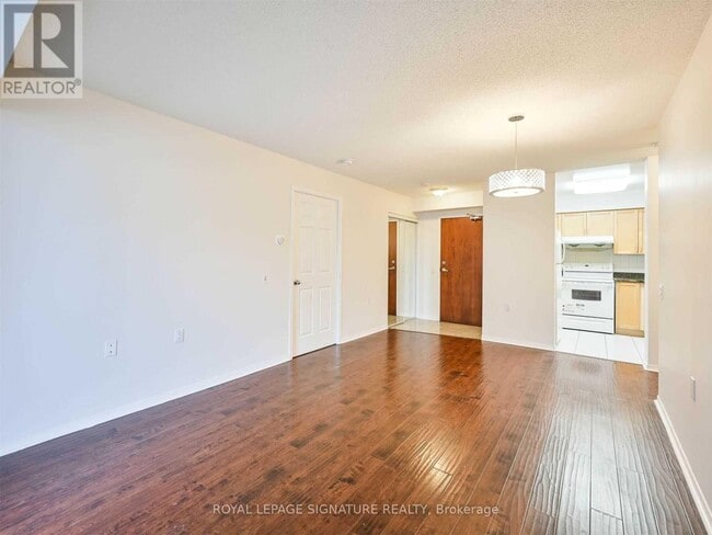 Building Photo - 35 Finch Ave E