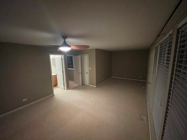 Foto del edificio - 2440 Emily Ln