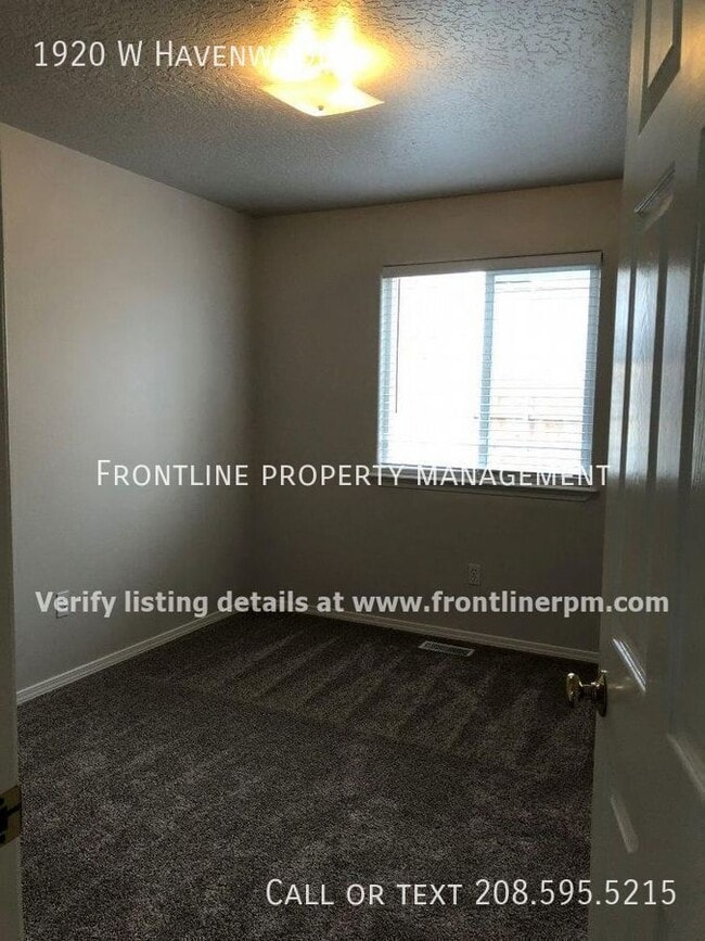 Building Photo - 1920 W Havenwood-