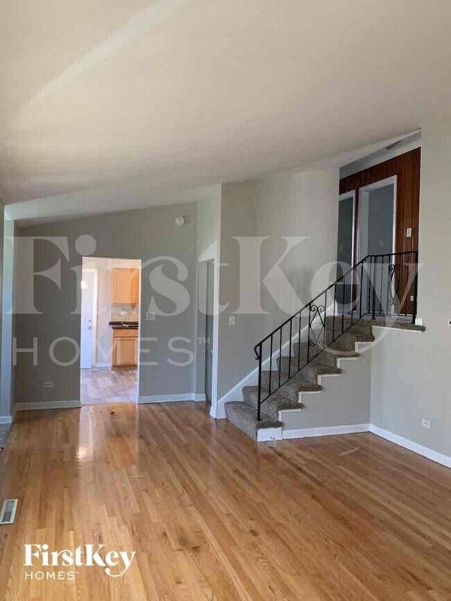 Building Photo - 17415 Burnham Ave