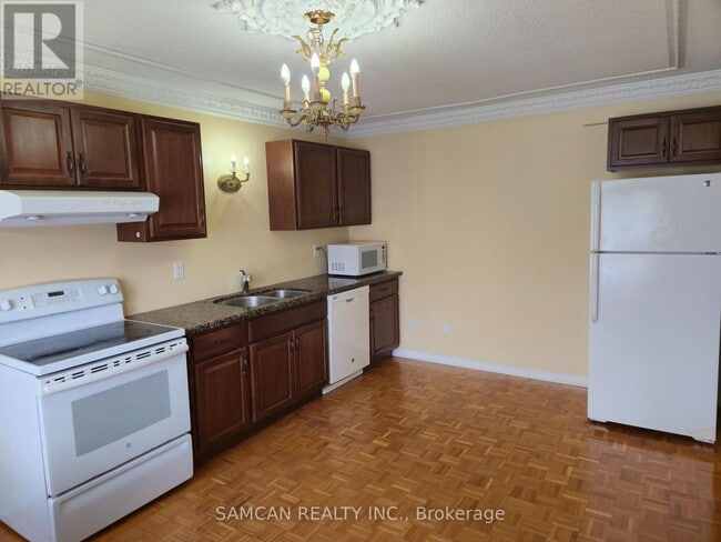 Building Photo - 2470 Wynten Way