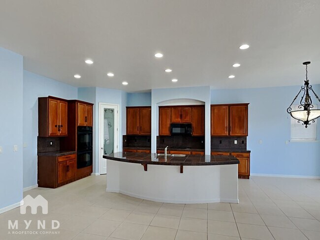 Foto del edificio - 1650 Brightstone Ct