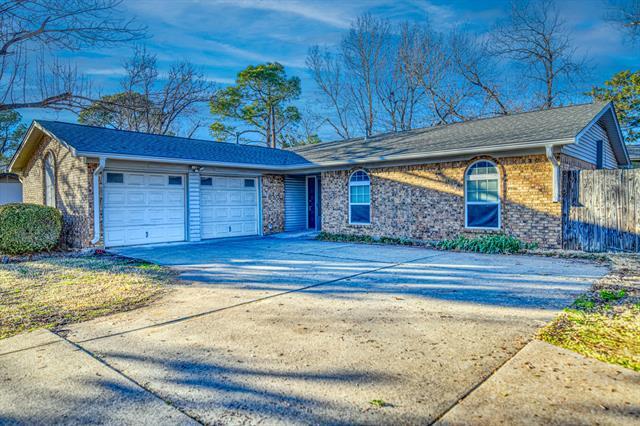 Building Photo - 1505 W Lamar Blvd