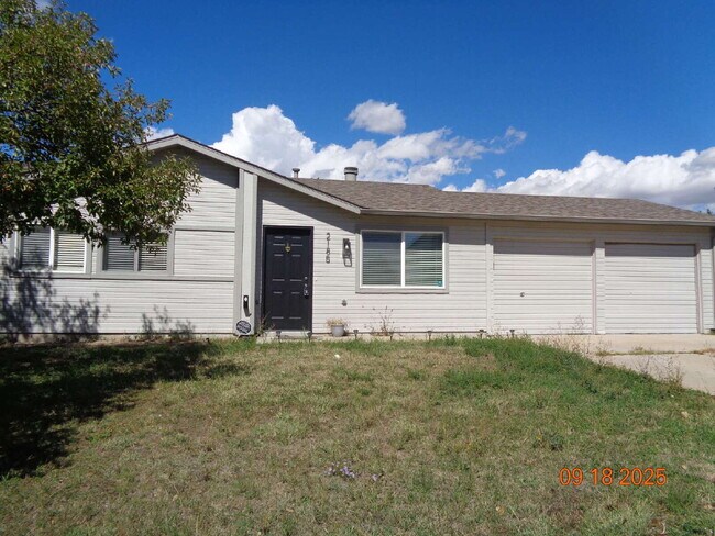 Foto del edificio - Nicely updated home close to amenities