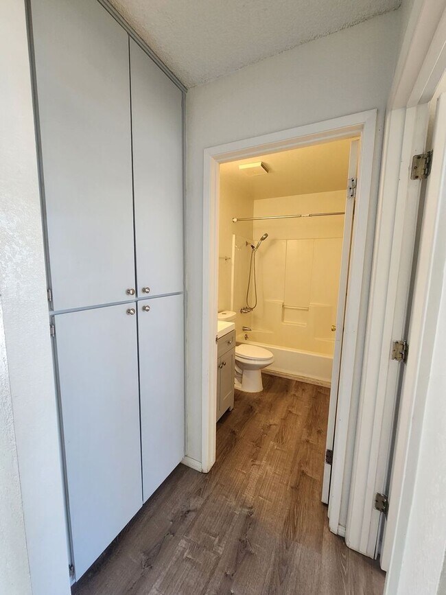 Foto del edificio - Alamo Apartments