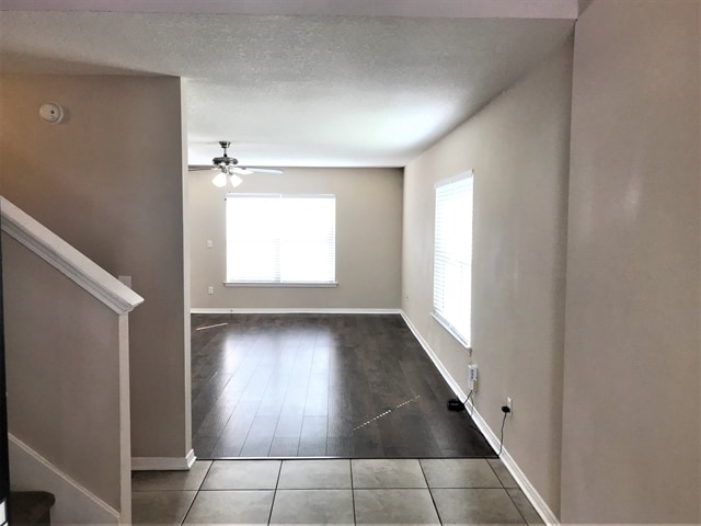 Building Photo - 2531 Fox Hill Ln