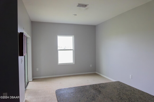 Foto del edificio - 3017 Blue Shrs Wy