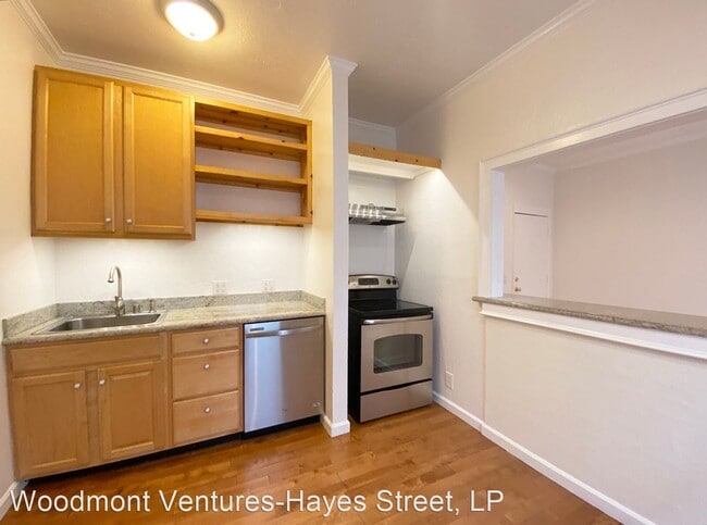 Building Photo - 435 Hayes St