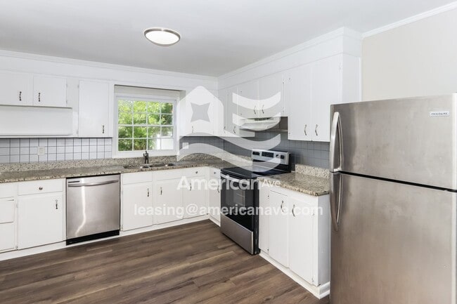 Building Photo - 106 Kingsnoll Dr