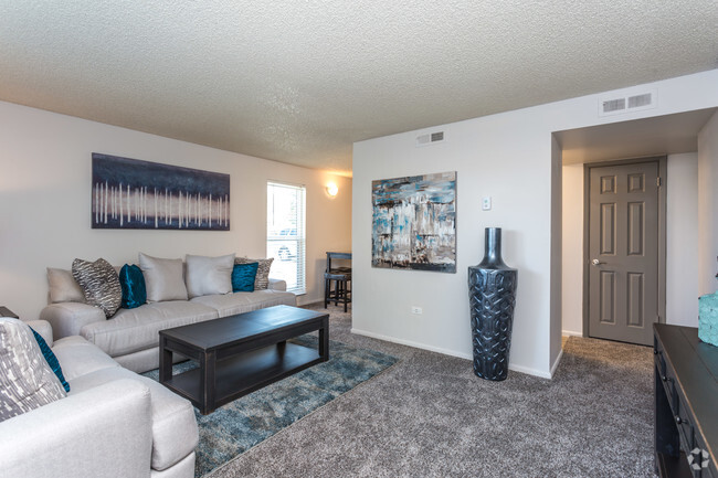 1BR, 1BA - 550 SF - View Apartments by Trion Living