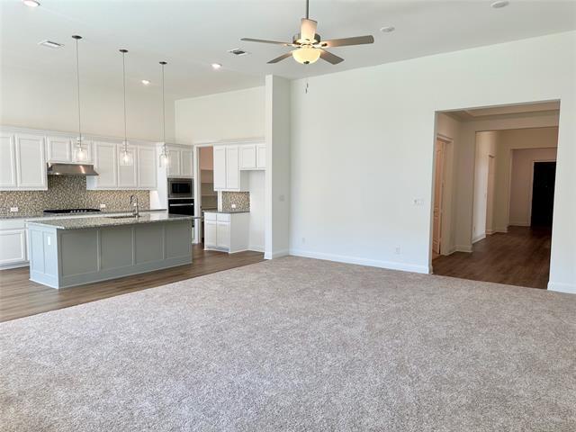 Building Photo - 4320 Glen Rose St