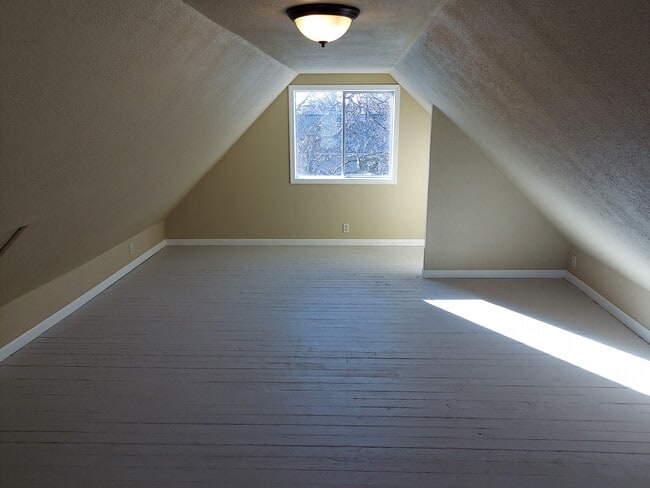 Building Photo - 209 Harrison St