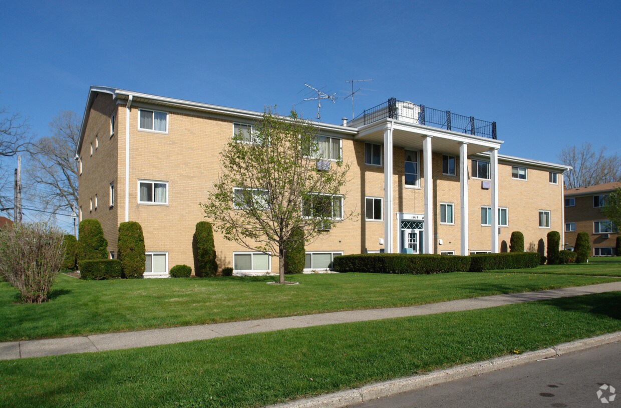 Foto principal - Jack Larson Apartments