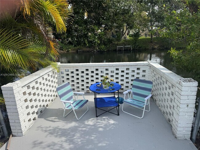 Foto del edificio - 1830 NW 61st Ave