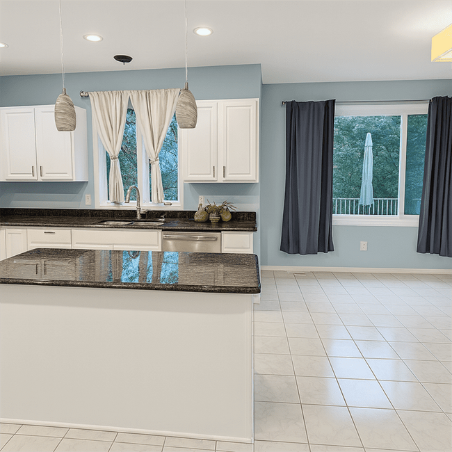 Foto del edificio - 558 Highlands Dr