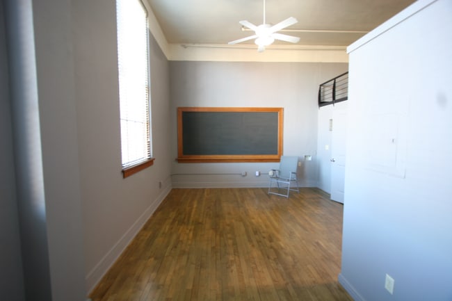 Building Photo - 100 Broadway Blvd NE